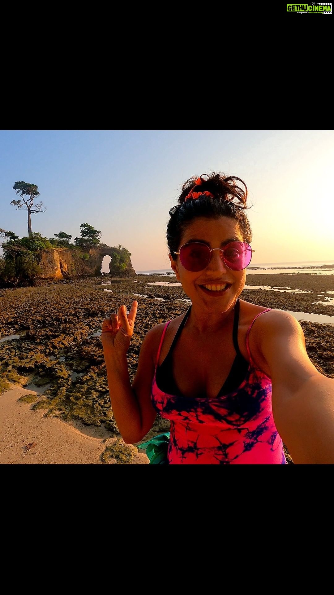 Shenaz Treasurywala Instagram - Can we take pledge to stand strong like the Natural Bridges of the Andamans? The natural bridges have survived the oceans for so long. We will survive covid. These Natural bridges of Neil island were soooo cool. Esp the second one ❤️ It's also called the Howrah Bridge of Neil Island in the Andamans. #naturalbridge #Laxmanpurbeach2 #NeillIsland #Andaman #travelwithshenaz #goproindia