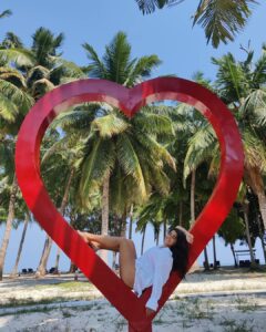 Shenaz Treasurywala Instagram - Is there a place you visited that you never wanted to leave? 

For me; it's Havelock. I am as the locals say- Havelocked!!!! Locked into Havelock. 

@silversandhotels #havelockisland #havelock  #havelocked #travelwithshenaz #travelhotelsmiles #andamans