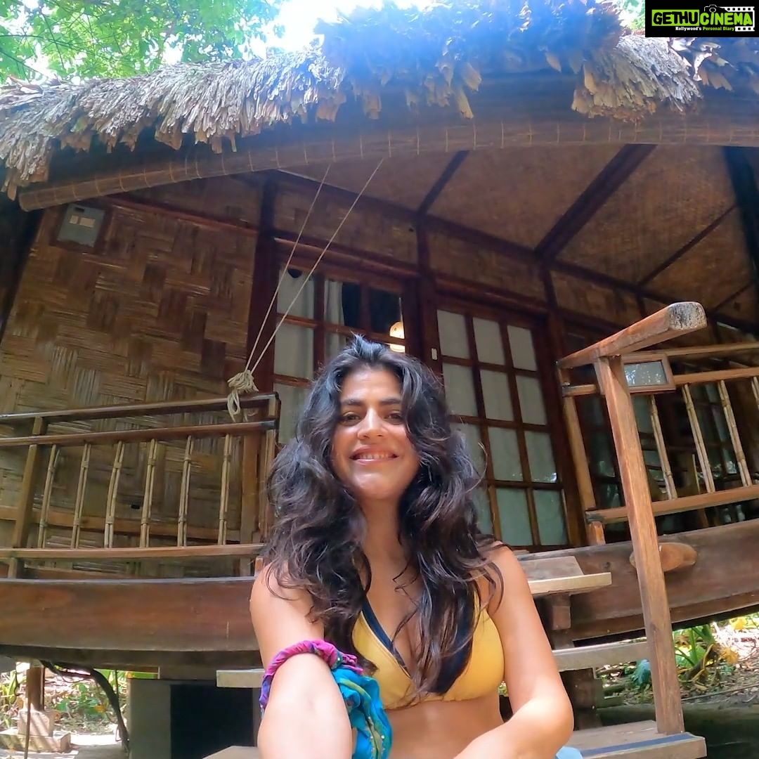 Shenaz Treasurywala Instagram - When choosing a hotel what matters most to you?? Price, Breakfast, Bed, Wifi, Location, Gym, Pool, Bathroom, Activities, Eco friendly, Sustainability or something else? I have to say for me @barefootintheandamans ticked all my boxes. And I found it on @makemytrip ๐๐พ so easily!! Jungle beach Eco Friendly Comfortable Bed- this one had it all xxx โค๏ธ Andaman and Nicobar Islands