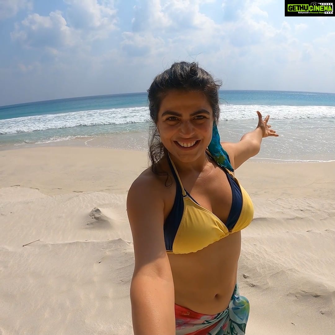 Shenaz Treasurywala Instagram - When choosing a hotel what matters most to you?? Price, Breakfast, Bed, Wifi, Location, Gym, Pool, Bathroom, Activities, Eco friendly, Sustainability or something else? I have to say for me @barefootintheandamans ticked all my boxes. And I found it on @makemytrip ๐๐พ so easily!! Jungle beach Eco Friendly Comfortable Bed- this one had it all xxx โค๏ธ Andaman and Nicobar Islands