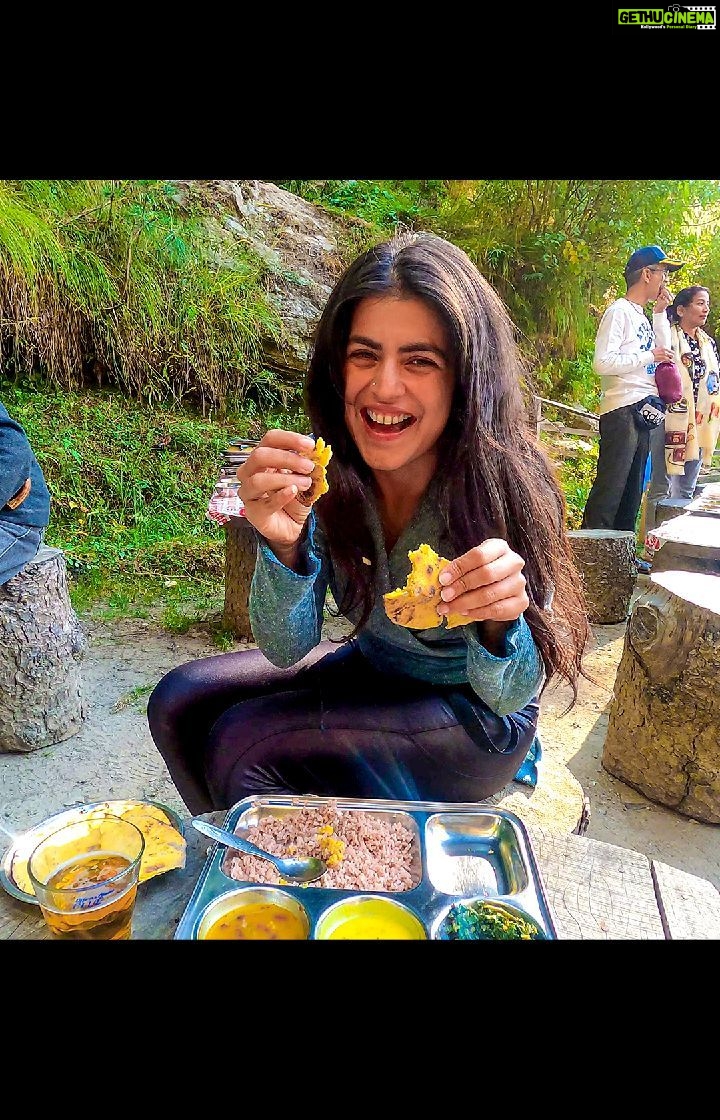 Shenaz Treasurywala Instagram - it's called the Michelin Star Dhaba of Himachal Maniram dhaba is in Jana; 45 mins from naggar- up in the mountains You have to brave the roads to get there but it's worth it if you stay at @thesonaugihomestead they will take you there @standwithtravel #standwithtravel @mgmotorin #MGMotorIndia #MorrisGaragesIndia #MGHector @standwithtravel #standwithtravel #GoPro #goproindia @goproindia #shenazgopro #travelwithshenaz #travelhotelsmiles #mygreatindianroadtrip @standwithtravel