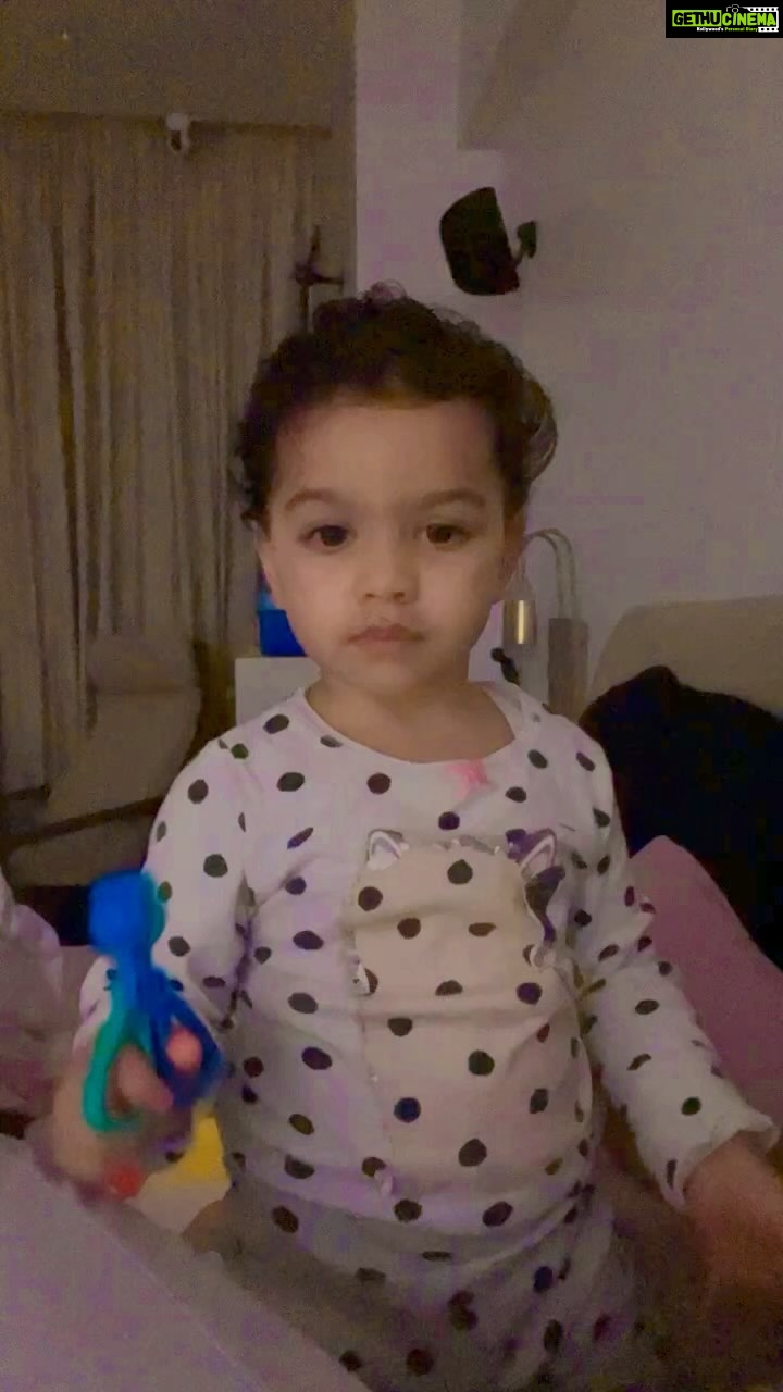 Shikha Singh Instagram - What’s my name What’s my name What’s my name My name is Shiiittaaa Mammaaa ❤️❤️🥺🥰 #love #mybaby #baby #girl #babygirl #trending #reelsinstagram #family #us #trendingreels #instagood #instagram #insta #instalike #thankyou #grateful