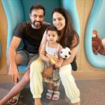 Shikha Singh Instagram - Just Us making memories ❤️ #happybirthday #happy #us #2 #alaynaturns2 #family #aquarium #dubai #happiness #gratitude #love #instagood #instagram #insta #blue #baby #babiesofinstagram #babygirl #cute #love #tourism #tour #memories #memoriesforlife #happytogether #mommy #daddy #motherdaughter #daddydaughter #daddyslittlegirl #timeflies