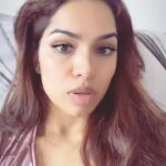 Shikha Singh Instagram -