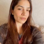 Shikha Singh Instagram - The person definitely would have called a security guard to get rid of me 🤣🤣🤣 But I shall not feel defeated and pass on the secret to all of you. All the best ❤️ Keep the fire alive 🔥 #reel #reels #fun #funny #motivation #motivationalquotes #relationship #attractive #advise #quotes #trending #reelsinstagram #reelitfeelit #reelkarofeelkaro #insta #instagram #instagood #instalike #instamood #love #blessed #beyou #actor #actress #acting #just #justforfun #justforlaugh #laugh #livelovelaugh