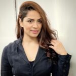 Shikha Singh Instagram - If u call someone ugly, do NOT think you are pretty! #instagood #instagram #insta #instamood #instalike #instalove #photography #photo #photooftheday #girl #cute #nomakeup #mom #mommy #naturalhair #trending #mommymakeover #mommyhood #actress #actorslife #actor #actorlife #acting #godisgood #bekind #god #begrateful #thankyou