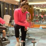 Shikha Singh Instagram - Rise n Shine & hit the gym b***#s 😎 #fitness #fit #fitnessmotivation #fitnessmodel #fitmom #fitmommy #mom #mommy #mother #workout #gym #gymmotivation #gymgirls #gymgirl #gymgoals #fitnessaddict #fitfam #instagood #instagram #insta #trending #instaphoto #photography #photo #selfie #selflove #selfcare #sweatitout