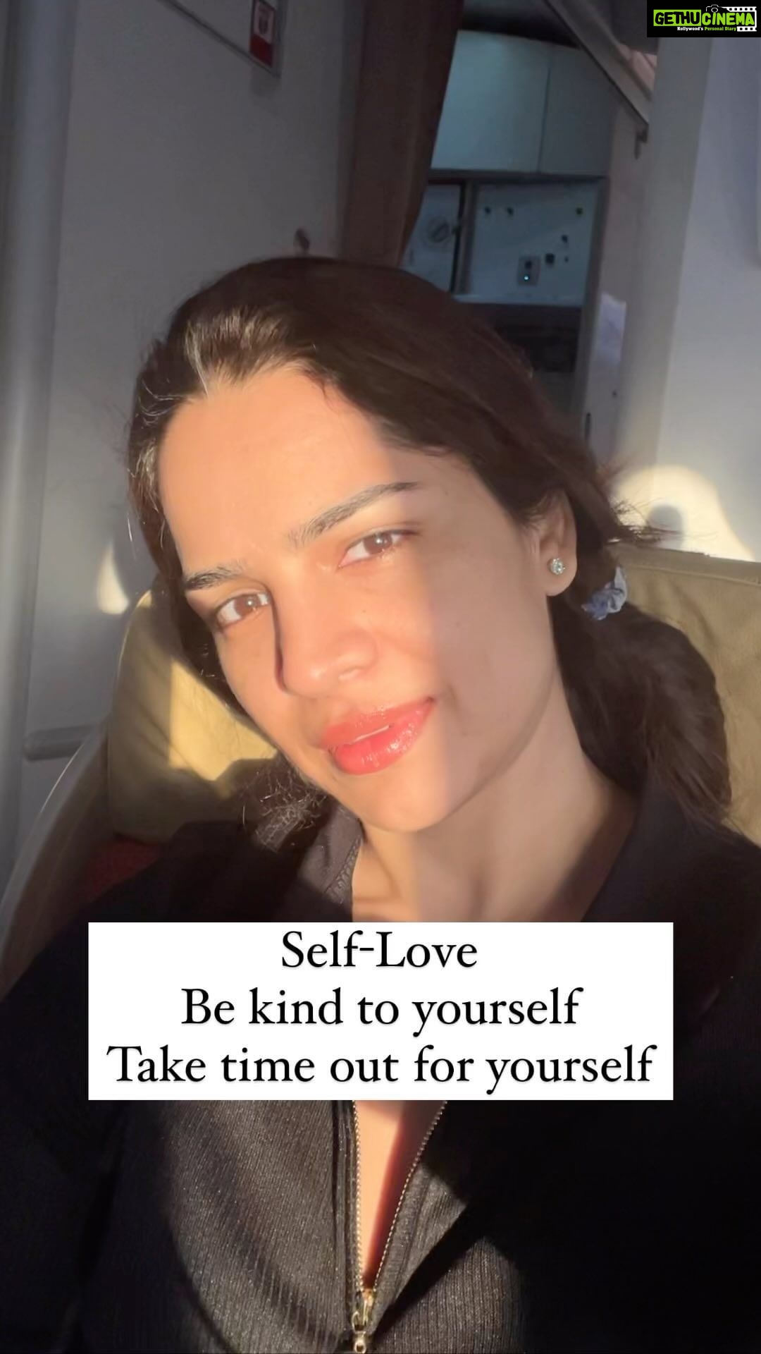 Shikha Singh Instagram - Self love is very very important so be kind to yourself Take our time for yourself & please don’t compare your life to anyone around and especially not from Instagram 🙏🏻 #selflove #loveyourself #love #you #beyou #beyourself #bekind #bekindtoyourself #actor #actress #insta #instagram #instagood #instamood #instalove #reels #reel #reelsinstagram #reelitfeelit #reelsindia #grateful #blessed #thankyou
