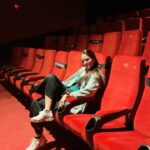 Shikha Singh Instagram - Just burning some calories 💥 #reels #reelsinstagram #reelitfeelit #reelkarofeelkaro #trending #trendingreels #trendingsongs #shikhasingh #theatre #red #redvelvet #empty #movies #movie #moviescenes #girls #girlsnightout
