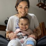 Shikha Singh Instagram - Music always makes us feel better 🥰 #instagood #music #musician #instagram #reels #reelsinstagram #reelitfeelit #reel #reelsvideo #reelkarofeelkaro #shikhasingh #trending #trendingreels #trendingnow #trendingsongs #mom #momsofinstagram #mommylife #baby #babygirl #mother #motherdaughter #cute #cutebaby #naughty