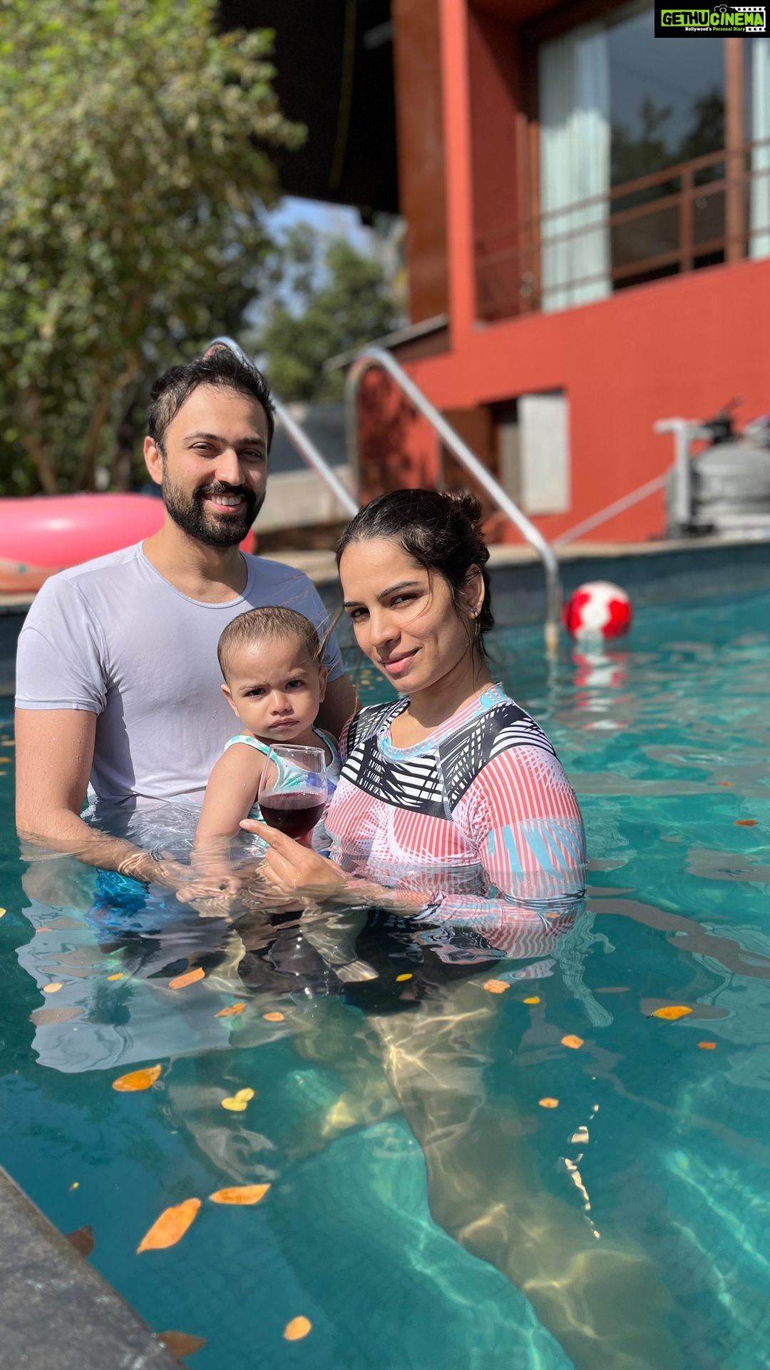 Shikha Singh Instagram - Grateful for another beautiful fun filled & memorable year 😇🙏 Thank you for all lovely wishes & all the love ❤️ #loveisallyouneed #birthday #instagood #instagram #insta #instamood #reels #reelsinstagram #reelitfeelit #instareels #family #us #vacation #nature #water #poolparty #waterbaby #dog #dogsofinstagram #grateful
