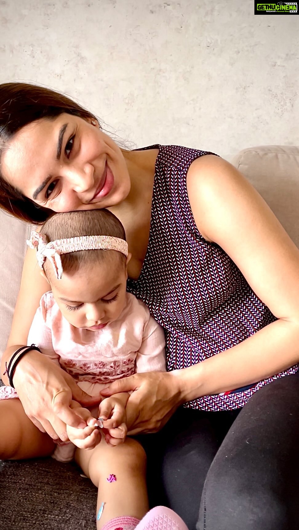 Shikha Singh Instagram - Choosing products for your baby can always be difficult but it can become easy with some help from mommies on duties all this while. So here I am sharing my Top 5 Indoor products for your baby. These are definitely a must have to keep your babies entertained yet safe. So take a look at the video & order them on @luvlap.in website or via the links below: 1. Luvlap Elegant Baby Playpen Playard for Kids/Toddlers, Folding Baby Bed Cum Cot/Convertible Crib - (Red) https://www.amazon.in/dp/B086JT16F5/ref=cm_sw_r_cp_api_glt_fabc_125JBM0K2N2NWH72M3YY 2. Luvlap Indoor Baby Safety Gate with Auto Close Feature, Kids Safety gate for Door Way Size 76 to 85 cm Wide, Staircase gate Baby Safety, White https://www.amazon.in/dp/B08S3XM9PG/ref=cm_sw_r_cp_api_glt_fabc_VNW1Z2MBSFM79M793Y77 3. LuvLap Royal High Chair for Baby, EN 71 Certified, 3 Position Recline, Baby Feeding Chair with 7 Level Height Adjustment, Adjustable Footrest, 6 Months+ (Purple) https://www.amazon.in/dp/B07LD67954/ref=cm_sw_r_cp_api_glt_fabc_2M28N1T8NW1KJX9M40MX 4. Luvlap Regal Advanced+ Baby Food Processor, Combined Steamer and Blender, Digital Touch Panel, Ideal for Baby Food, BPA Free https://www.amazon.in/dp/B08518VJY2/ref=cm_sw_r_cp_api_glt_fabc_7CDFJ0D7YKCZK6TABF5D 5. Luvlap Bed Rail Guard for Baby/Kids Safety (180 x 68 CM), Portable & Foldable Bed Rail (Red) https://www.amazon.in/dp/B08625NGM9/ref=cm_sw_r_cp_api_glt_fabc_SRJ2RM42V6HDD988RETA Go get yours β
πβ¨ #babycare #motherhood #momsofinstagram #baby #babyessentials #luvlap #babyproducts #parenting #toddler #babiesofinstagram #babygift #babygirl #momlife #babies #babyproduct #babyaccessories #cutebaby #family #mom #momvlogger #top5indoorproducts #luvlapbaby #luvlapproducts #luvlapindia #luvlapbabyproducts #ad
