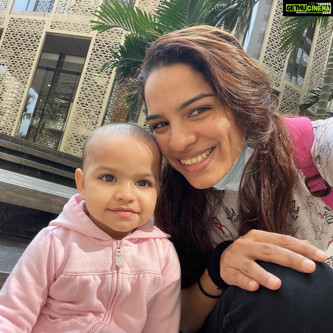 Shikha Singh Instagram - The joy of being able to hold you, be with you & play with you. ❤️