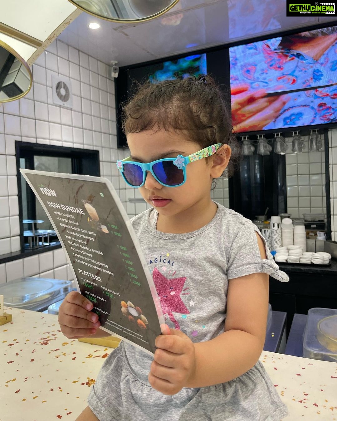 Shikha Singh Instagram - My packet of sunshine & my dose of all the vitamins I ever need ❤️ 🧿 #mygirl #girl #babiesofinstagram #babygirl #babygirls #blessed #grateful #thankyou #mine #mydramaqueen #mybaby #insta #instagood #instagood #instalike #love #bekind