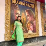 Shiny Dixit Instagram - It is amazingly beautiful legend’s birthday, this woman who is my inspiration for life . Phenomenal performer . Madhubala ❤️❤️☀️💯 @madhubala.forever Mumbai, Maharashtra