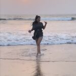 Shiny Dixit Instagram - I had an amazing trip again but this time I explored this amazing resort in Goa !! Loved it ! If you wish to relax at a peaceful spot with an amazing view and great food , Then you better choose this spot and have fun 🤩 @sibayagoa