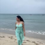 Shiny Dixit Instagram - Walking towards 2022 looks like 💫💫😇😇 Beautiful 🤩 🎥 @anushadixit . . . . . . . . . . . . . . . . . . . . . . . . #reelsinstagram #reelitfeelit #viralreels #reelsinstagram #reelkarofeelkaro #reelindia #southindia #rameshwaram #rameshwaramtemple #godisone #godisbeautiful #love #gratefuluniverse Rameswaram