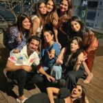 Shiny Doshi Instagram – Good music, great friends, bright lights and late nights. 

#partytime #birthday #celebration #allmine