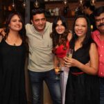 Shiny Doshi Instagram – We work hard and party harder 🥂
#pandyastore #600episodes