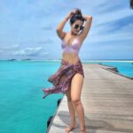Shiny Doshi Instagram - Life is good but island life is better 💙 #maldives #throwback #islandgirl #forever Finolhu Baa Atoll