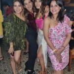 Shiny Doshi Instagram – Best nights are blurr and beautiful💖 

What a party alice what a party👌🏻😛

#wepartiedhard Mannrangi