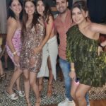 Shiny Doshi Instagram – Best nights are blurr and beautiful💖 

What a party alice what a party👌🏻😛

#wepartiedhard Mannrangi