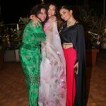 Shiny Doshi Instagram – Happy girls shine brighter ✨️ 
My sara💖 My yas 💖

#Diwali #party #allmine Home Sweet Home