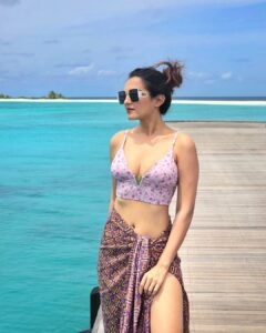 Shiny Doshi Instagram - Life is good but island life is better 💙

#maldives #throwback #islandgirl #forever
