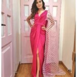 Shiny Doshi Instagram - 💖💖💖💖 Styled by @harshalds #pandyastore #ravivaarwithstarparivaar #pink #gown #colors #glow #shinydoshi Dadasaheb Phalke Chitranagari FILMCITY Goregaon East Mumbai