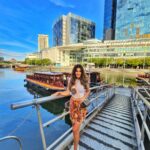 Shiny Doshi Instagram - Be happy for this moment. This moment is your life ❤️ #livingmybestlife #cherisheverymoment #singaporelife #exploring #happyholidays #bythebay #rejuvenate #travel #instatravel #instalove #instagram #shinydoshi At Clark Quay,singapore