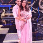 Shiny Doshi Instagram - Caption this💖 #gaura #raviwaarwithstarparivaar #pandyastore #dhara #gombi #shinydoshi