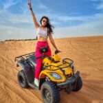 Shiny Doshi Instagram – That epic feeling of #quadbiking in the dunes. 💥 #ridetoremember 

#throwback #dubaidiaries #desertracing #quadbike #adventuretime #shinydoshi #instatravel Desert Safari Dubai