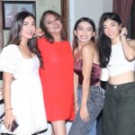 Shiny Doshi Instagram - Us❤️