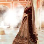 Shiny Doshi Instagram - She's a queen with a little bit of savage 😛 #standingtall #standingstrong #shinydoshi