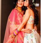 Shiny Doshi Instagram - Happy Birthday Mom. Thank you for being loving, caring & all that a mom does unconditionally. I love you ❤ Come back soon, I miss you already 🤗 big big hug and loads of 💋