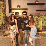 Shiny Doshi Instagram - Friends like family❤️ #weekend #sunday #funday #famjam #bestpeople #family #forever #grateful Home Sweet Home