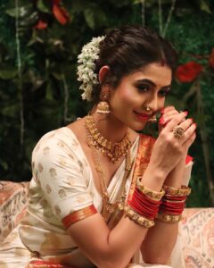 Shivangi Khedkar Instagram - Ishhhhhhh 😅

Mua: @i.am_akash7124_____ 
Photographer: @rohit_nirmale