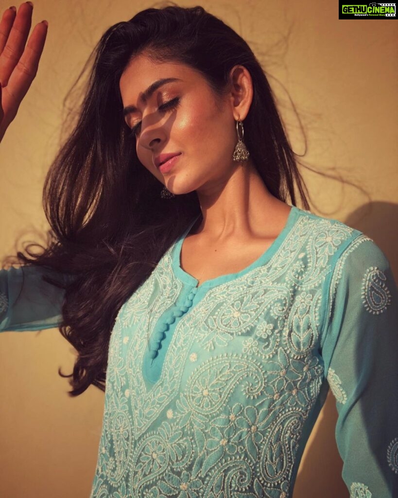 Shivangi Khedkar Instagram - Soul full of sunshine . . . #shine #rise #live