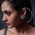 Shivangi Khedkar Instagram - 🦋 . . . Photography: @sschandane Makeup: @jui_themakeupartist Jewellery: @rimayu07 Outfit: @fantasyfashionsff #photooftheday #indianfusion #lehenga #shivangikhedkar #blueisthenewblack #tranditional #indianwear #photoshoot