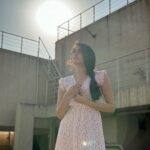 Shivangi Khedkar Instagram – Can you guys caption this one for me please 🥹
#pictureoftheday Mumbai, Maharashtra