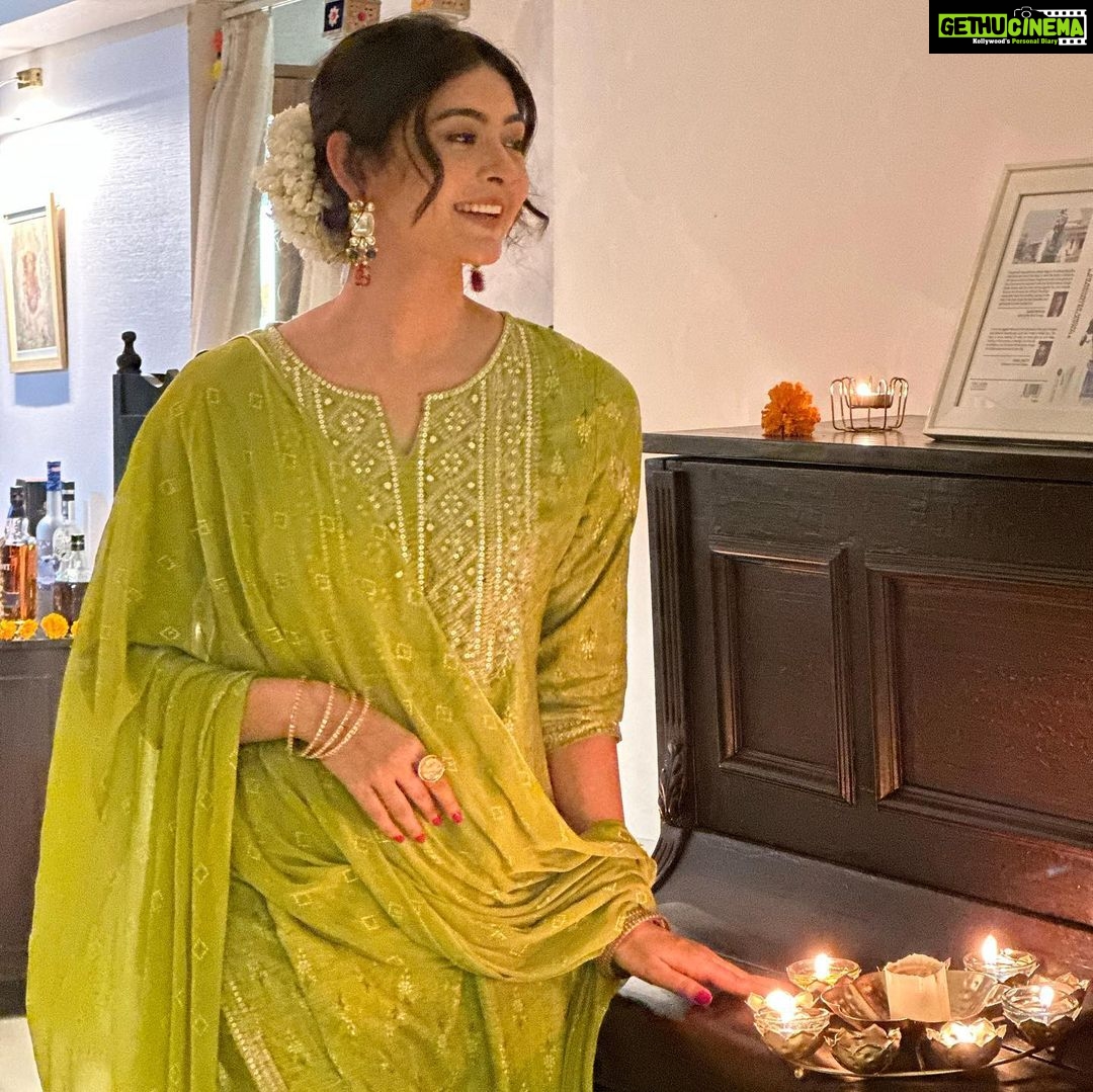 Shivangi Khedkar Instagram - Diwali 2022 🪔 #happydiwali #festival