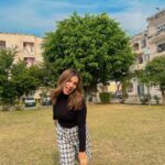 Shivani Jha Instagram - @leenesh_mattoo made me look unnaturally tall here! India