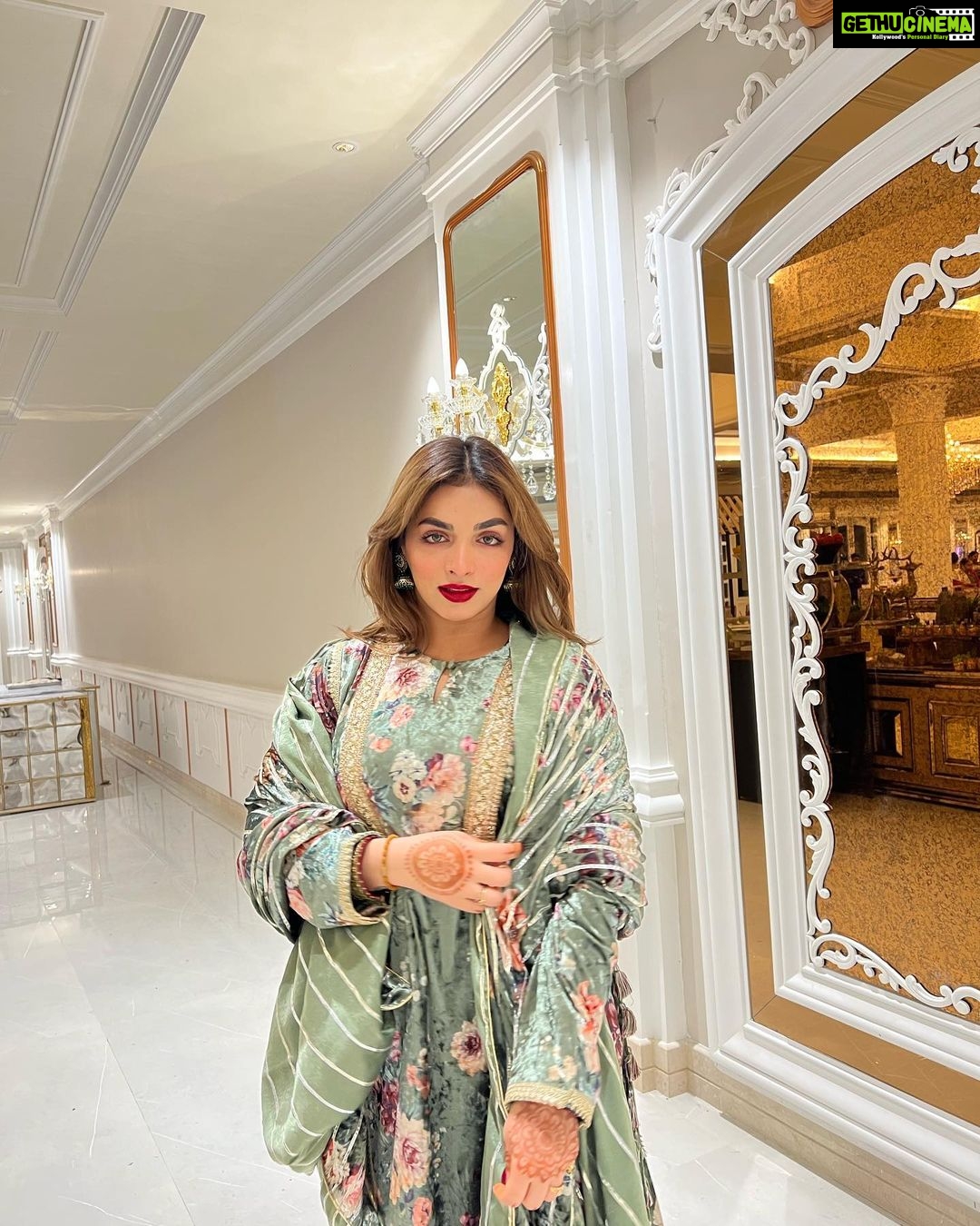 Shivani Jha Instagram - Style is a way to say who you are without having to speak. Wearing this gorgeous suit from @shivannishiralli 😍 #explore #trending #ootd #outfitoftheday #style #fashion #jammu #indian #jammukashmir #velvetdress #shivanijha Jammu