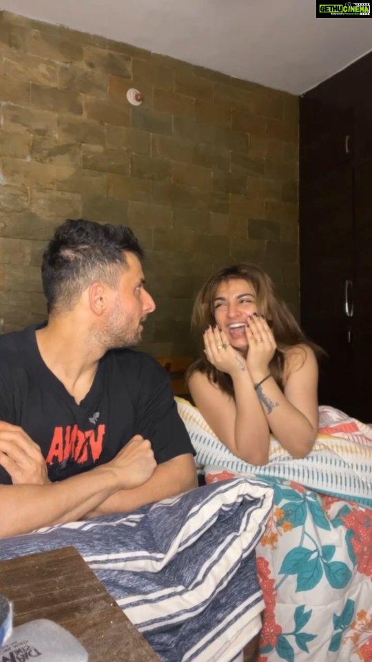 Shivani Jha Instagram - Best caption will get a free trip to "nowhere" @bee_vani_ chotagangsta #viral #instagram