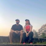 Shivani Jha Instagram – Thik thak the! 😂 haina? @leenesh_mattoo ❤️

#reels #explore #trendingaudio #trending #leevani #shivanijha #leeneshmattoo