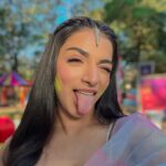 Shivani Jha Instagram – The snack that smiles back 

If you’re an og you know the last picture had to be that!🐽

#shivanijha #bhagyalakshmi #holishoot