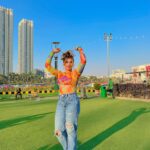 Shivani Jha Instagram – Holi hai 🎨 
What’s your favourite colour? Mines blue currently 🥰 

@sakshisharma68 idea ekdam mast tha tera😂😘

#holi #instagram #shivanijha India