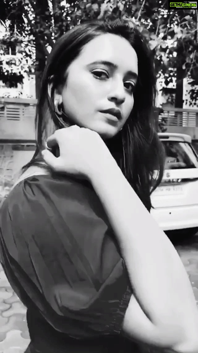 Shivani Surve Instagram - Born to express, not to impress 🖤