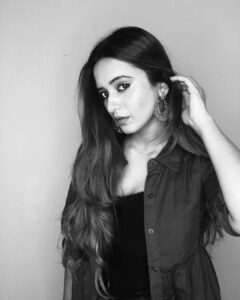 Shivani Surve Instagram - Turn your scars into stars 🌟
