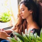 Shivani Surve Instagram - You may see me struggle, but you’ll never see me quit 🌸